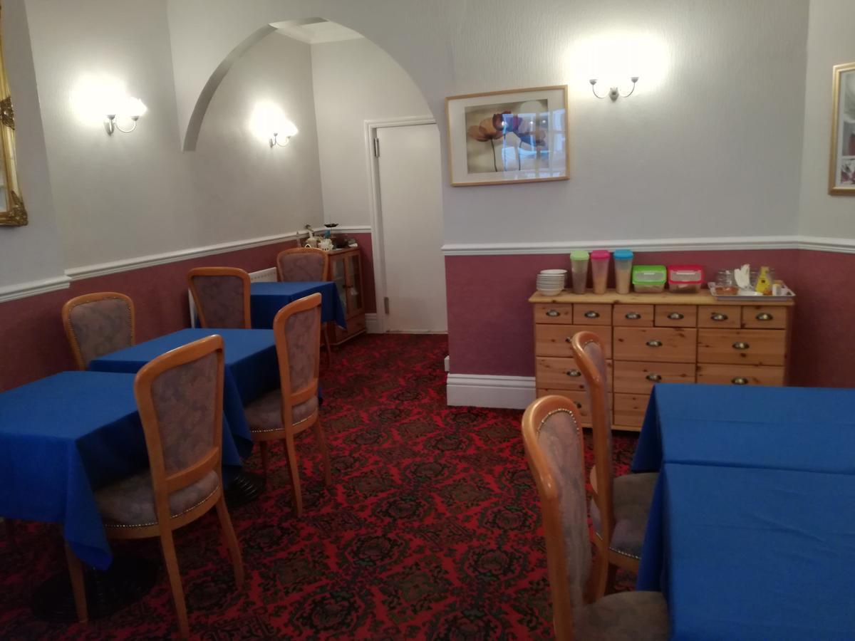 The Berwick - Over 40'S Only Blackpool Eksteriør bilde